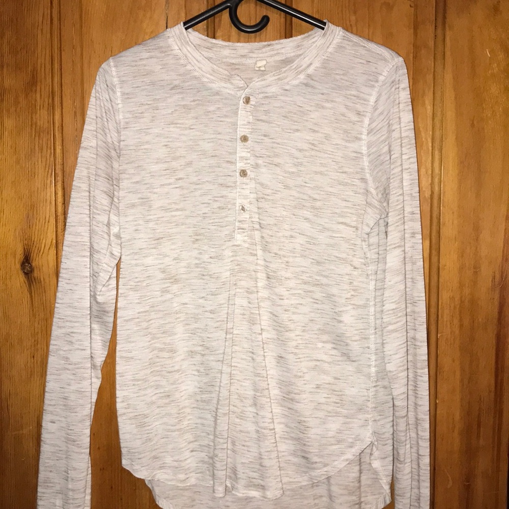 Button up long sleeve tee